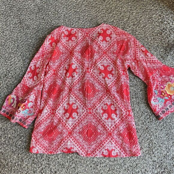 ANGEL HEART Boutique Womens Embroidered Tunic Blouse Top Size L Red V-neck New - Picture 4 of 7